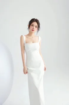 2023 Новое женское платье без рукавов с квадратным воротником и открытой спиной, приталенное темпераментное платье Изображение 2