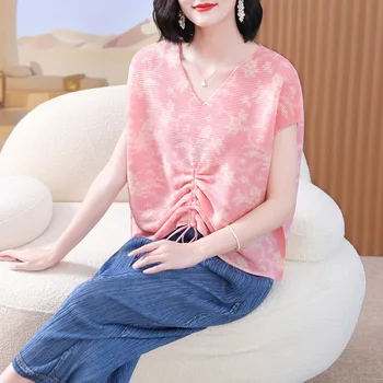 Женская Плиссированная модная футболка Miyake, новинка Лета 2023, V-образный вырез, Короткие рукава, принт, завязки на животе, Универсальная рубашка
