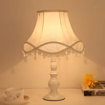 Настольная лампа для дома для скандинавских девочек, Европейская кружевная принцесса, современная простая модная настольная декоративная лампа Изображение 2