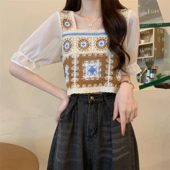 Корейская версия нишевого дизайна, шифоновая рубашка с пузырчатыми рукавами, женский летний выдолбленный цветок крючком, уникальная короткая футболка Изображение 2